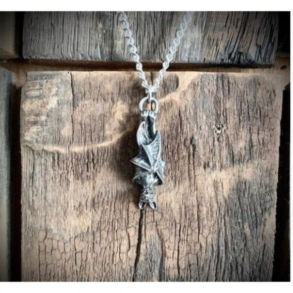 Awaiting The Eventide Pendant – Alchemy Gothic Rare Pewter Charm ✦ Roosting Bat - Picture 3 of 4